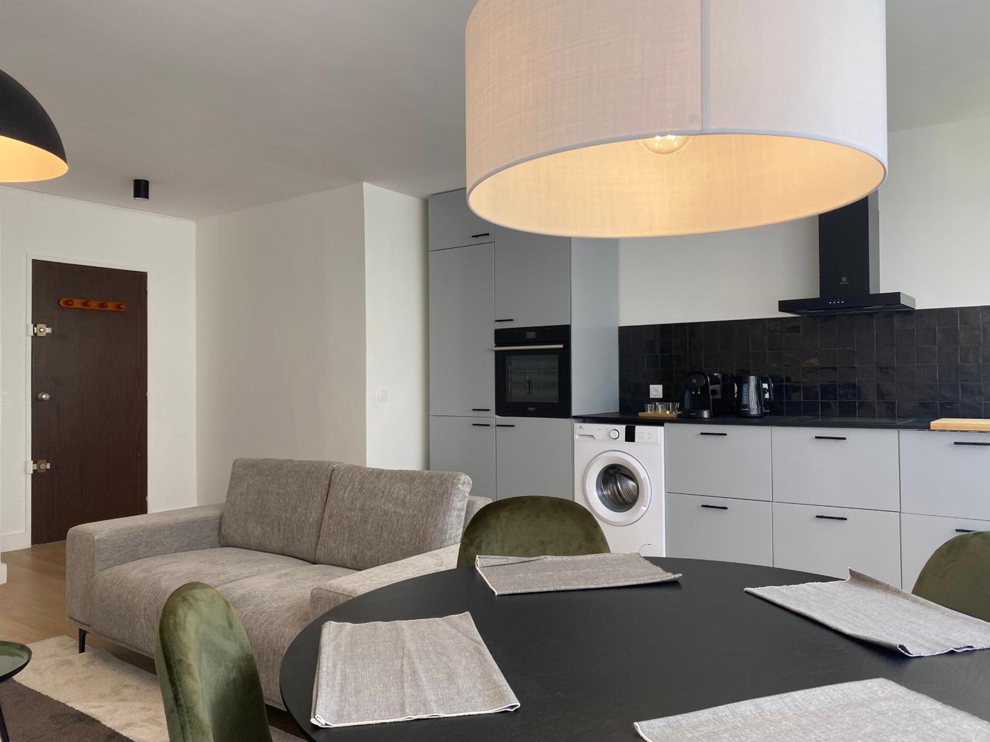 Le Chaleureux Apartment ฟรังกงวิลล์ ภายนอก รูปภาพ